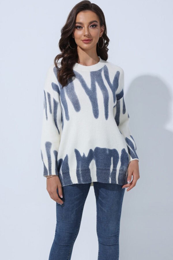Crew Neck Jumper with Pattern - Image 3