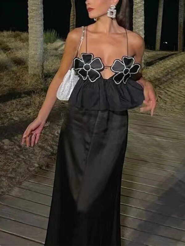 3D Flower Spaghetti Strap Backless Crop Top - Image 2