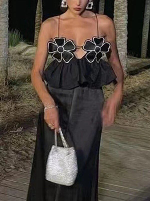 3D Flower Spaghetti Strap Backless Crop Top - Image 4